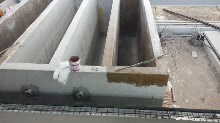 Hình ảnh thi công bọc phủ chống thấm bể hóa chất Hình ảnh thi công bọc phủ chống thấm bể hóa chất